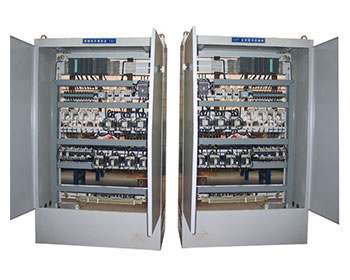 起重機(jī)控制系統(tǒng)